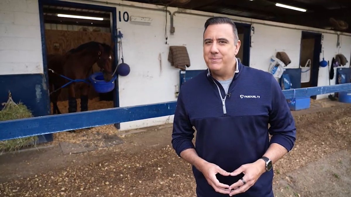 TAPPAN STREET was the only horse to beat Kentucky Derby winner Sovereignty in 2025. Anthony Pascale stopped by the Brad H. Cox Racing barn to speak to assistant trainer Blake Cox about the progress of the 4-year-old colt and stablemate DISCO TIME.