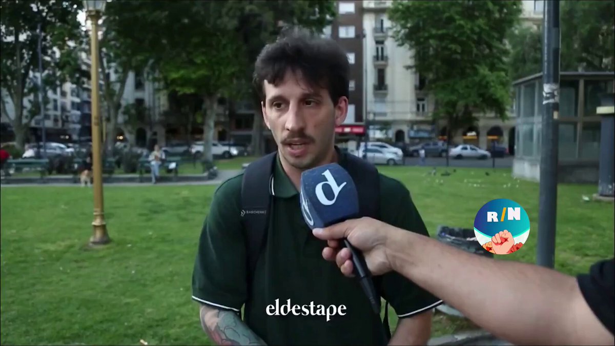 "Trabajo y no alcanza. Encima desde las redes se burlan todos los días, no se aguanta más. Está al límite, la burla desde arriba y la situación como está, HAY QUE HACER TRONAR EL ESCARMIENTO. En cualquier momento explota" Este laburante INFLADO LAS BOLAS nos representa a TODOS