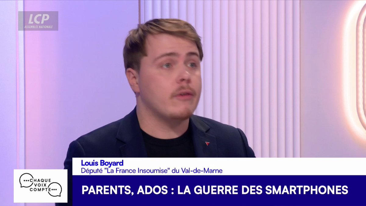 "Je compare souvent les réseaux sociaux à la malbouffe", Louis Boyard, député LFI, préfère "travailler de cela avec les jeunes, que de faires des textes incantatoires qui ne seront pas appliqués" et met en garde contre "la géopolitique de la donnée". #ChaqueVoix