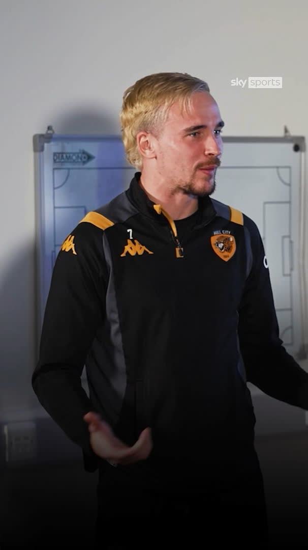 How well does the Hull City squad know Katy Perry's music? 🎶 💭