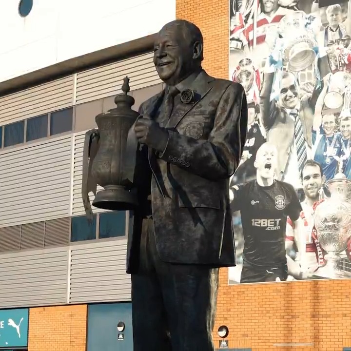 ๐ซก Bragging rights on the line. A town backing their own. All. Together. Now. ๐๐ค #wafc ๐ตโช๏ธ
