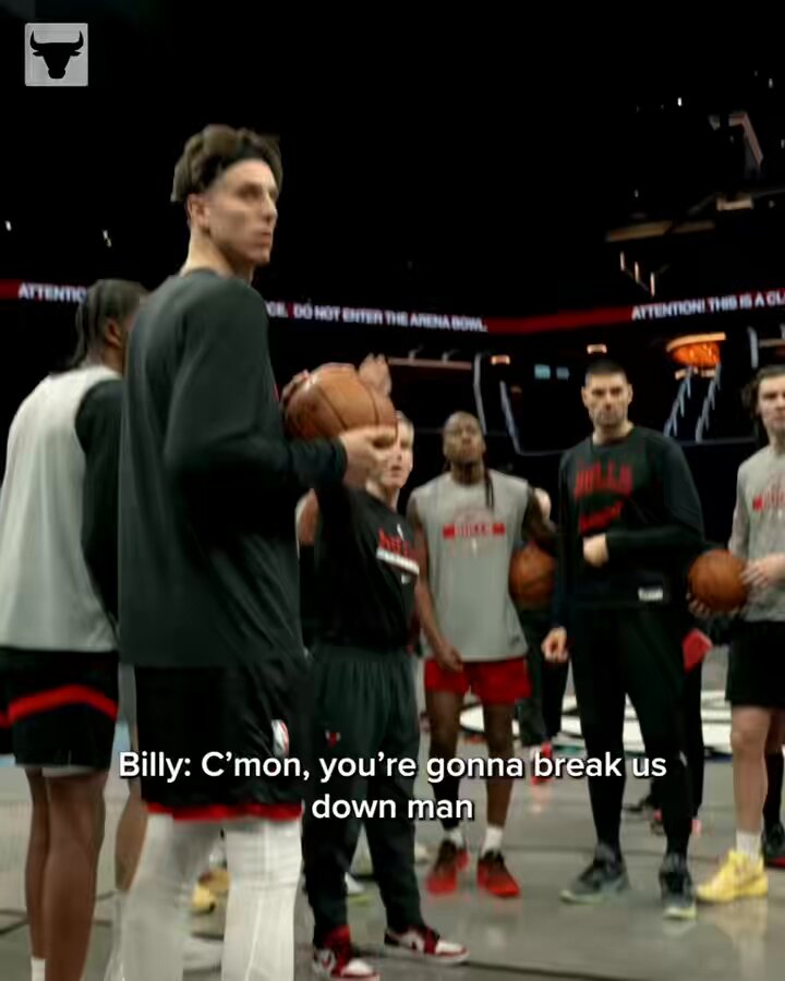 Delvin broke down the team huddle to end shootaround ahead of our game tonight in Brooklyn 🥹 Advocate Children's Hospital | #SeeRed