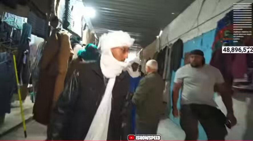 One thing that stands out from Speed’s Algerian tour is its people. The people of Algeria 🇩🇿 are welcoming & respectful. Genuine love which is not scripted. In this clip, speed is greeted by elderly people who most likely never heard of him yet they showed him respect because he is a visitor. Amazing Country🇩🇿🇩🇿