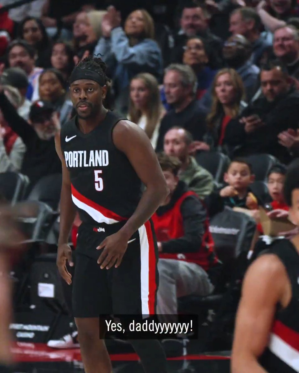 Jrue’s biggest fans 🥹 We mic’d up Jrue’s daughter in his first game back against the Knicks and she definitely brought the excitement🎙️