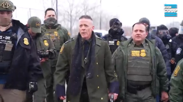 🚨"Coward chickensh*t f*ck!" -ICE protester screams at Trump's Border Chief Greg Bovino as he leads a SWARM of ICE/DHS agents rushing at unarmed Minneapolis protesters as snow falls (for no apparent reason). FULL VIDEO ⬇️