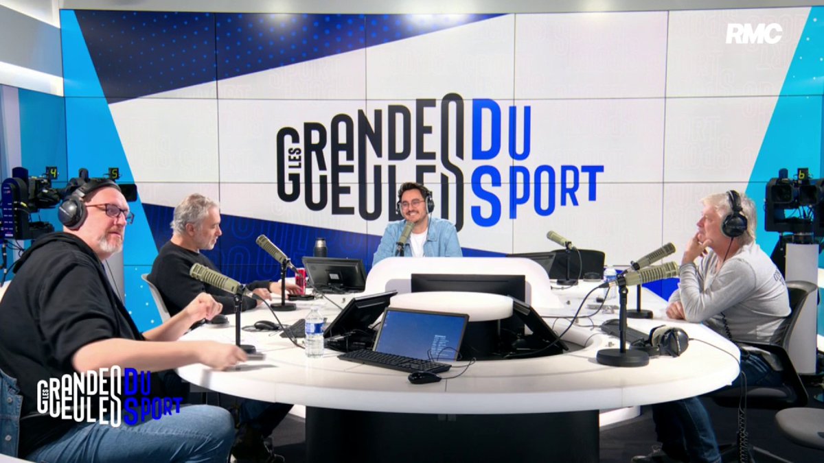 🗣💬 "Il a été mon entraîneur et il m'a inspiré. C'était un honneur d'avoir été sous ses ordres. C'était un type incroyable, il avait une telle énergie positive et il l'a conservée tout au long de sa vie." 🙏 Le bel hommage de Pascal Dupraz au Coach Rolland Courbis.