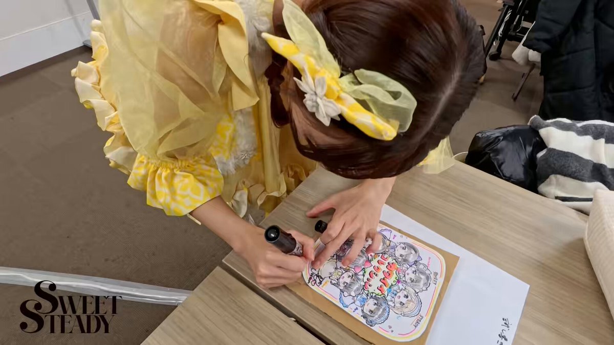 💐《＃すいすて ダイジェスト映像🎥》💐 リリイベ初日、ご来場ありがとうございました💕✨ 次のライブは明日1/18(日) リリイベ in セブンパークアリオ柏 🎼セットリスト♩ 🌷Overture 🌷ぱじゃまぱーてぃー！ 🌷カワイイコレクション📸 🌷始まりの合図 1/17(土) 『KAWAII LAB. BEST ALBUM』発売記念リリースイベント 📍ステラタウン大宮 1F屋外メローぺ広場 💙奥田彩友 ＠ayu_ss0107 🩵音井結衣 ＠yui_ss0109 🩷栗田なつか ＠natsuka_ss0719 💜塩川莉世 ＠rise_ss0731 ❤️白石まゆみ ＠mayumi_ss1227 🧡庄司なぎさ ＠nagisa_ss1029 💛山内咲奈 ＠sakina_ss0229 ▼配信はこちら🎧 ▼アルバム予約はこちら📀 ▼2周年ライブ 幕張メッセ2days🌸 ＃SWEETSTEADY ＃すいすて