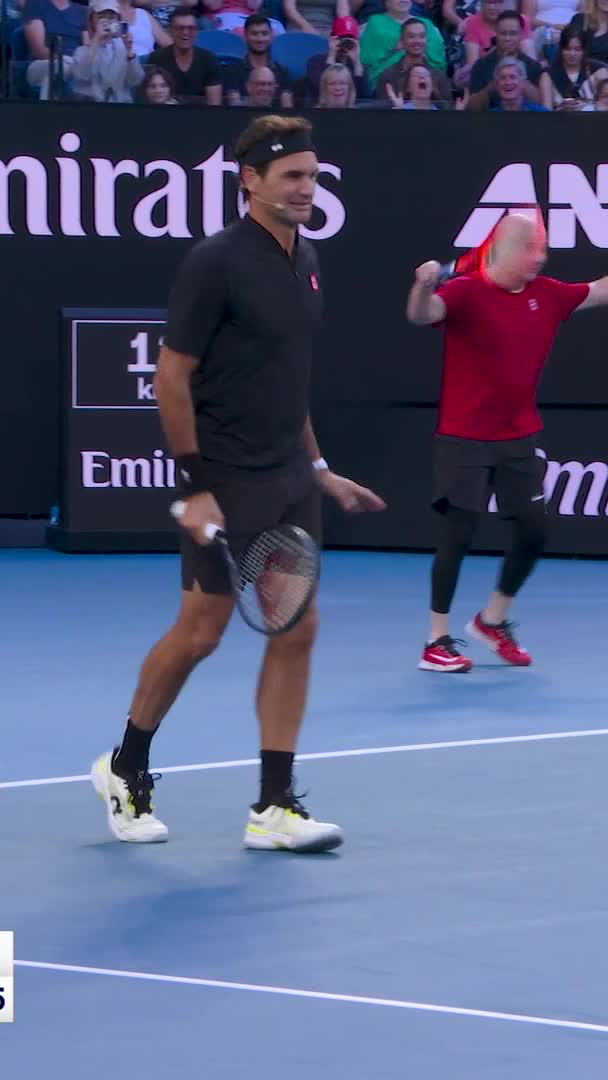 Everyone disliked that. Roger Federer's reaction to trying a two-handed backhand is gold 😂 Wide World of Sports • ESPN • TNT Sports • WOWOWテニス • #AO26