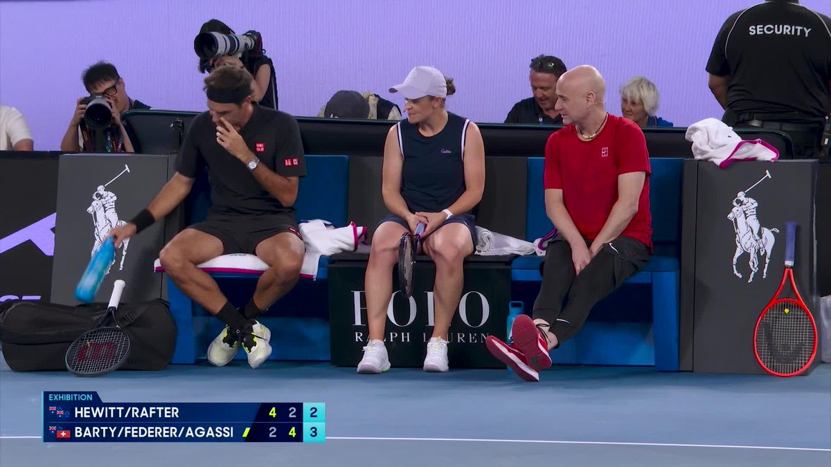 Not Roger and Barty having the most relatable parent talk on the bench there 🥹💙 Wide World of Sports • ESPN • TNT Sports • WOWOWテニス • #AO26