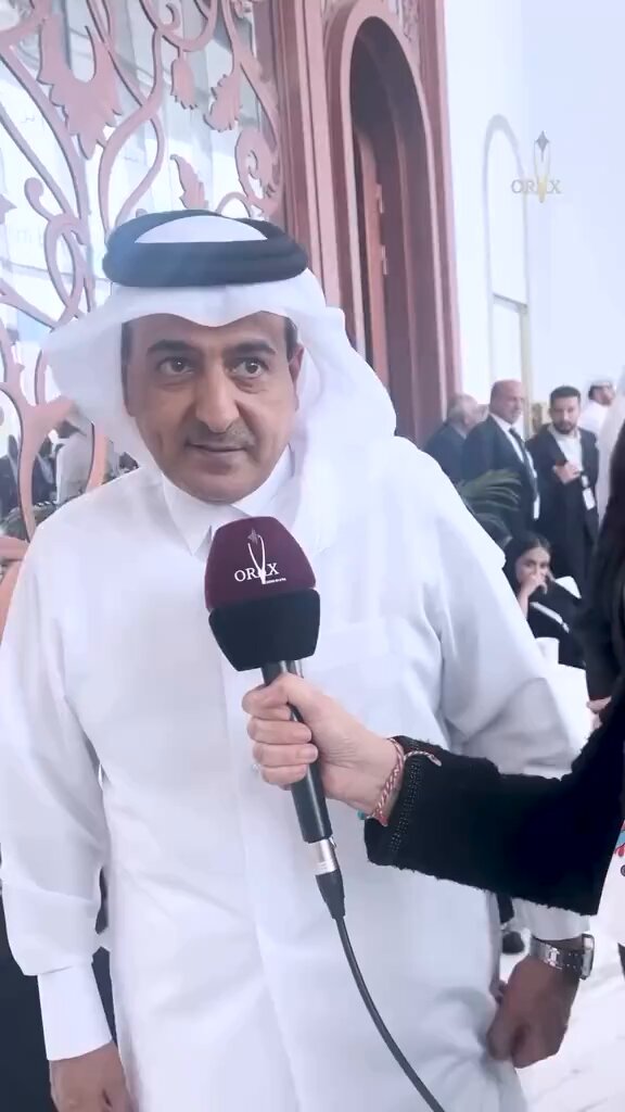 بالصدفة شفت مقطع في منصة الأضواء في السناب لسعادة علي بن فطيس المري د. علي بن فطيس المري النائب العام السابق في قطر والمحامي الخاص للأمم المتحدة لمكافحة الفساد وطلاقته في حديثه باللغة الفرنسية لإذاعة أوريكس وهي محطة إذاعة قطرية باللغة الفرنسية تابعة للمؤسسة القطرية للإعلام المؤسسة القطرية للإعلام