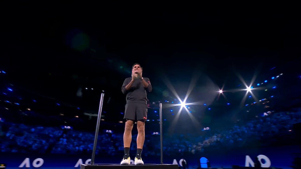 Melbourne bids farewell to an icon of the sport 🥲 Thanks for all of the incredible memories Down Under, Roger ❤️ #AO2026