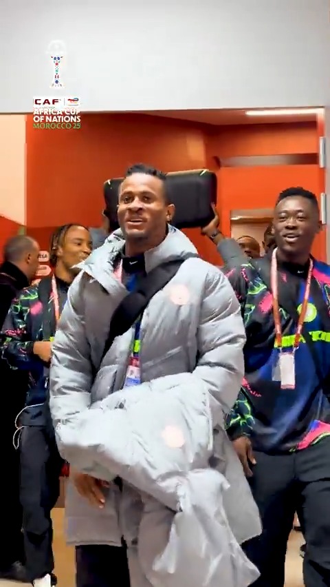 For one last time at the #TotalEnergiesAFCON2025, the Super Eagles are in the house singing it out. 🎶🇳🇬