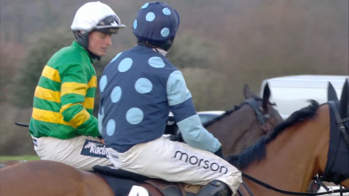 Jonbon reclaims the BetMGM Clarence House Chase! 🏆 #ITVRacing | James Bowen | Nicky Henderson