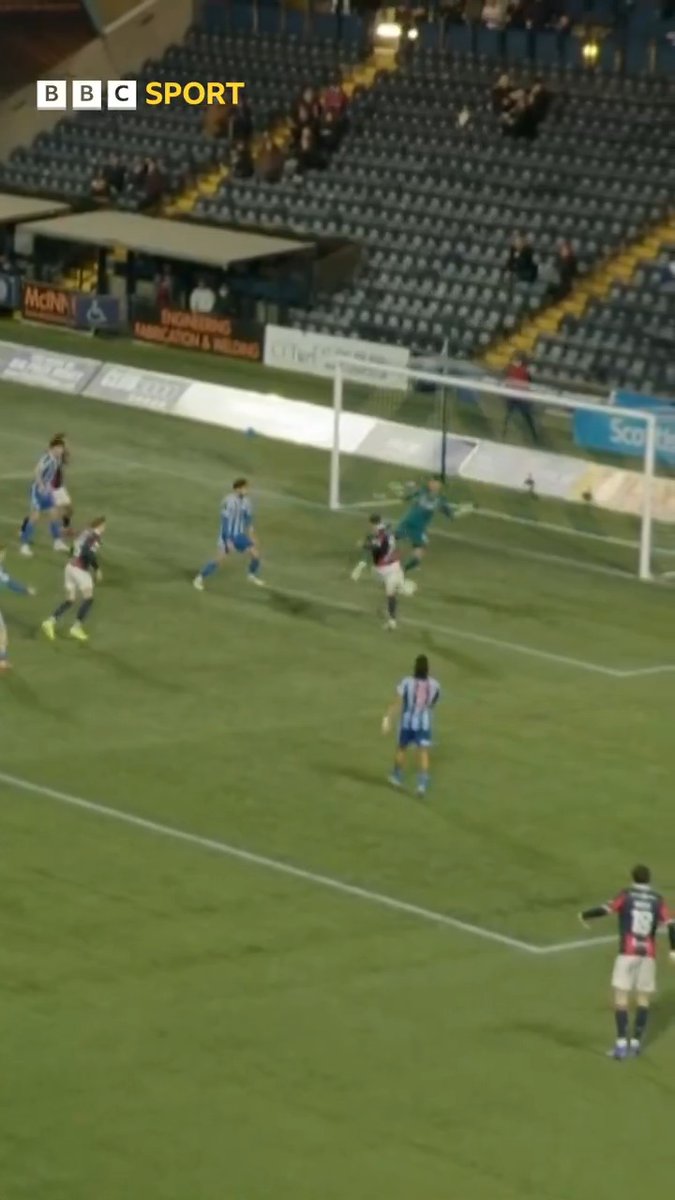 A massive mix-up between Robbie Deas and Kelle Roos! Drey Wright takes full advantage to send Dundee through to the fifth round of the Scottish Cup! #BBCFootball #ScottishCup