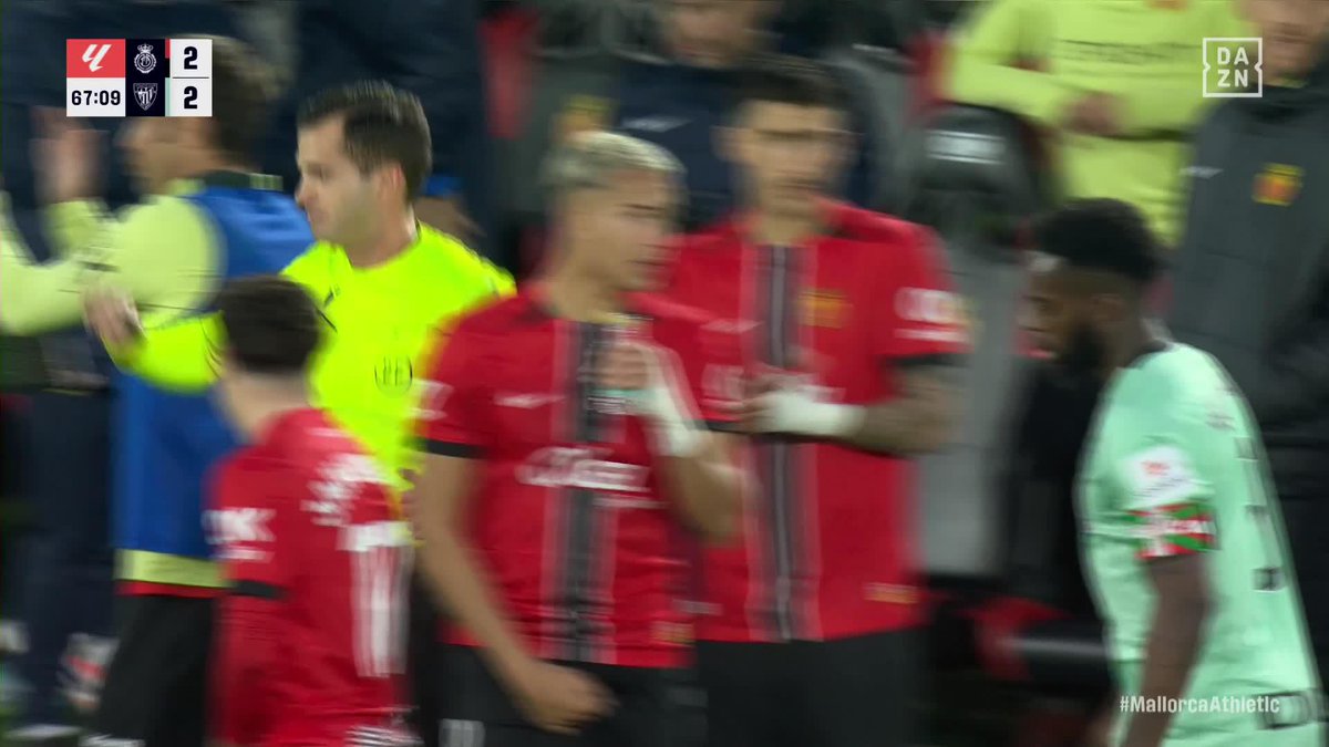 🎙️ Muriqi, sobre el penalti pitado en contra del Athletic: 🗣️ "No sé qué decir. El fútbol ha cambiado mucho con el VAR. ❌ “No pitaría penalti si no cambia tanto la trayectoria". NI EL BENEFICIADO VE PENALTI.