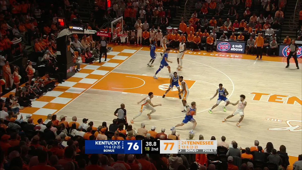 KENTUCKY HAS COME ALL THE WAY BACK FROM 17 POINTS DOWN TO TAKE THE LATE LEAD AT NO. 24 TENNESSEE‼️ Watch the final seconds on ESPN and the ESPN App