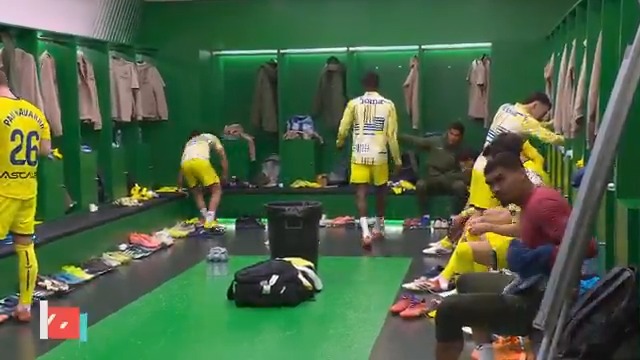 🔊 ¡Así suena el vestuario del Villarreal CF antes de que comience el RealBetisVillarreal! BehindLALIGA | LALIGAEASPORTS