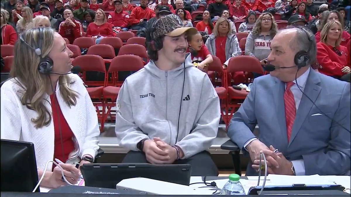 A Red Raider legacy and son of a Lady Raider. @johncurry15_806 joined the Lady Raider Basketball broadcast during halftime 📺