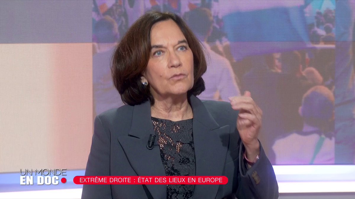« Le #populisme n’est pas spécifique à l’extrême droite… et à la fin entre populisme d’extrême droite et populisme d’extrême gauche, ce qui converge est plus important que ce qui différencie » Laurence Rossignol Rebecca Fitoussi #UMED