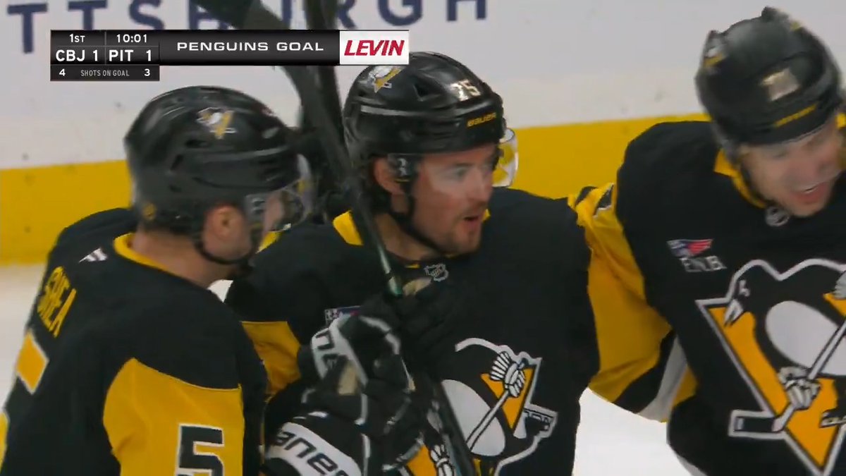 Cliffy nets his first as a 🐧