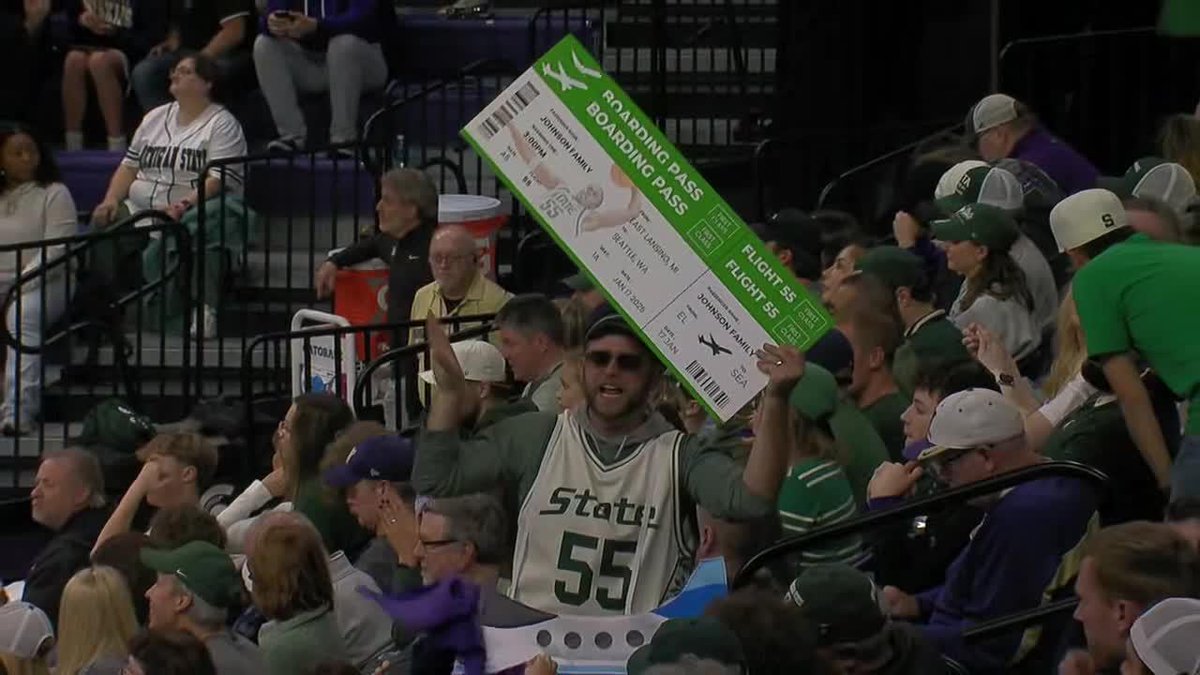 Flight 55 fan in Seattle 😊 This Coen Carr fan is enjoying the Michigan State Men's Basketball game.