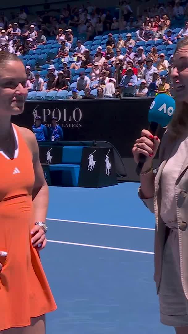 Maria Sakkari says the shot she hit is going to be 1 of the best of the tournament at Australian Open "I've been playing for 25 years. I could never imagine I can hit that kind of return. You see when Roger hits it, Carlos, &amp; then myself. I'm like 'Ah’”😭