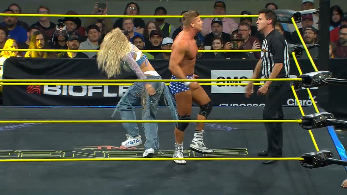 A Sling Blade from Mara Sadé PLANTS Ryan Nemeth! Watch #TNAGenesis LIVE on TNA+: