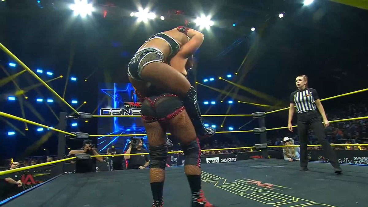 SAVAGE Cannon Ball from ZARIA! 雷影 .李 (Léi Yǐng .Lee) WWE NXT Watch #TNAGenesis LIVE on TNA+: