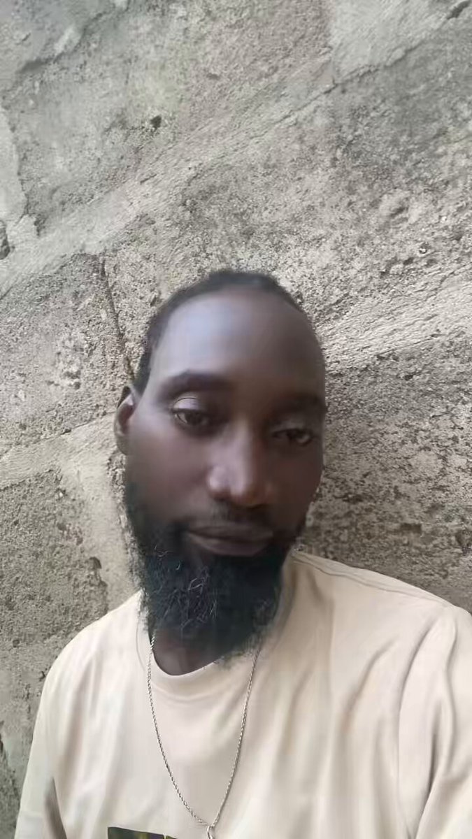 Ghana’s movie industry structures aren’t working. Now our very own Kantata legend Zagaribiwe is in the ghetto
