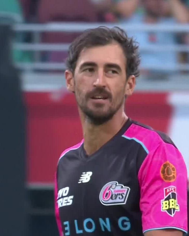 🚨 4 WICKETS FOR MITCHELL STARC IN THE MUST WIN MATCH 🚨 - The Clutch man in Big moments.