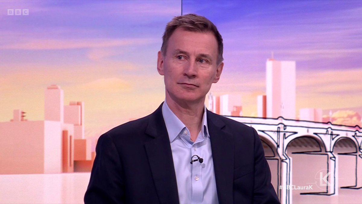 “It was so irresponsible and so dangerous” Former chancellor Jeremy Hunt criticises Robert Jenrick’s defection to Reform and says there is a “big risk” the right-wing vote in UK is split at the next election #BBCLauraK