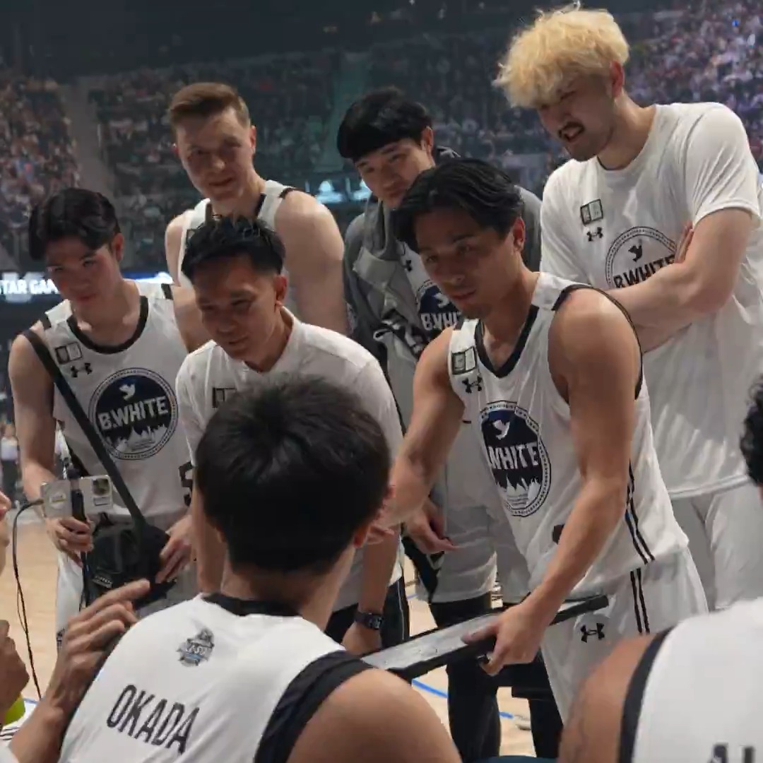 コーチ・富樫勇樹の作戦通り・・🤔⁉️ Yuki Togashi 富樫勇樹 千葉ジェッツふなばし 🛫PAINT IT JETS✨ #Bリーグオールスター #りそなグループ #Bリーグ