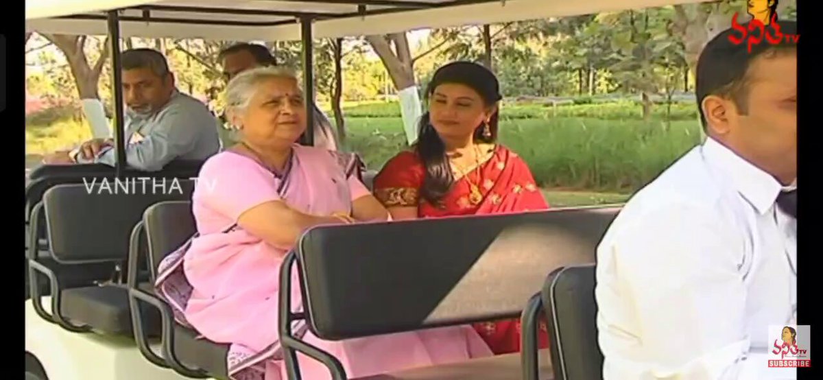 కళ్ళు మూసుకొని కృష్ణన్ని తలుచుకుంటే నాకు N.T. రామారావు గారే గుర్తొస్తారు.. - Infosys సుధా మూర్తి గారు #NTRLivesOn #JoharAnnaGaru