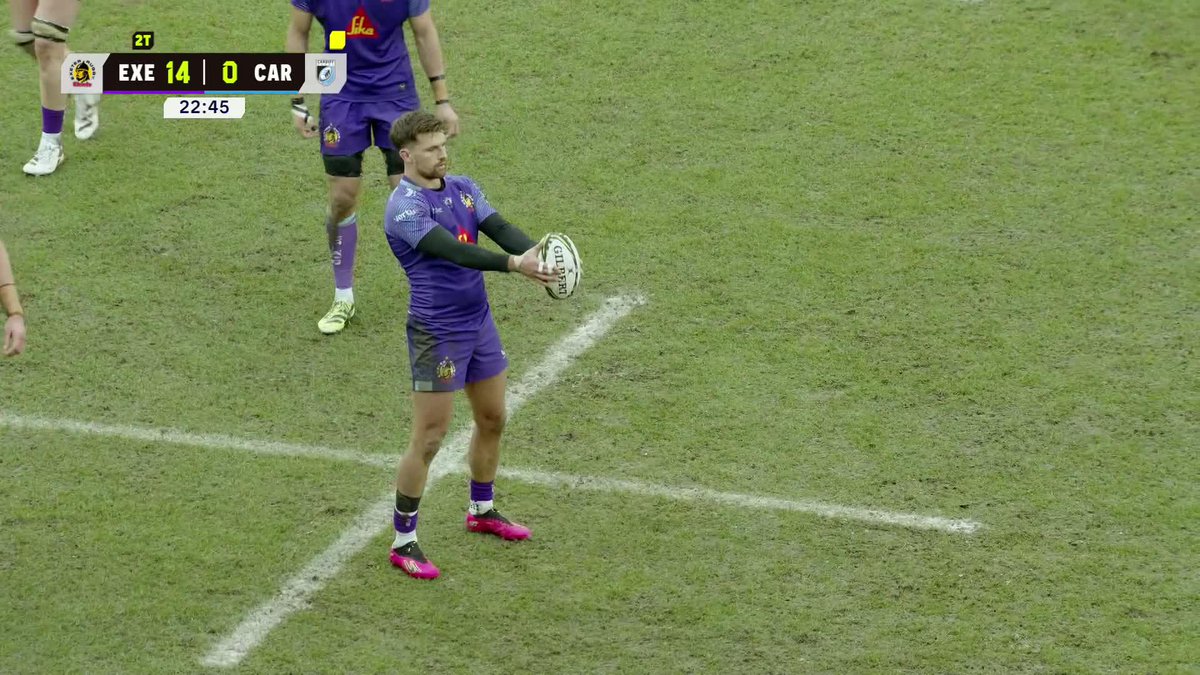 "Goodness me, what a nudge!" 🎙️ That is a massive kick from Henry Slade to help Exeter Chiefs pin Cardiff back in the corner, and set up the Joseph Dweba try that followed 👏 #ChallengeCupRugby