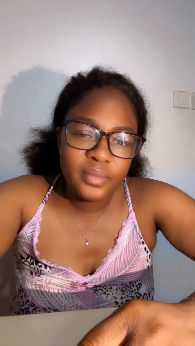 “What Joy do you derive from video recording a l!fel£ss body with your face and posting it?” - Actress Leo Dasilva frowns at people that recorded destiny boy’s b0dy 💔💔