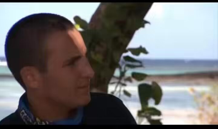 We don’t talk enough about how f-ing creepy this was. #Survivor #SurvivorSouthPacific