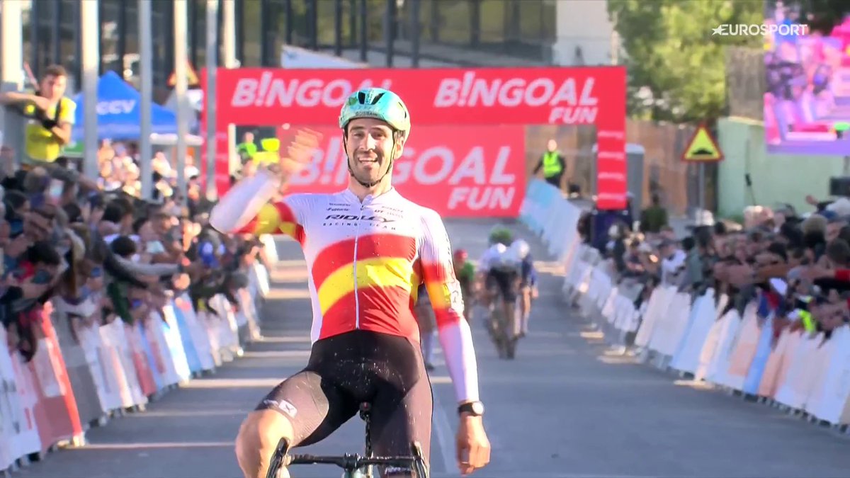 ยกEres muy grande, Felipe! ๐ช๐ธ๐ช๐ธ๐ช๐ธ Primer podio en una Copa del Mundo en territorio nacional en su carrera ยกY encima muy cerquita de su casa! ๐