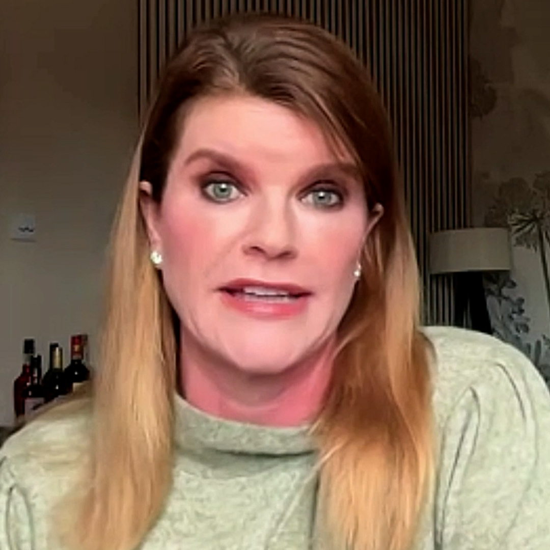 "Do you want to side with the US or with China and Russia?" Republicans Overseas' Jennifer Ewing tells Henry Riley why Greenland would be better off as part of America.