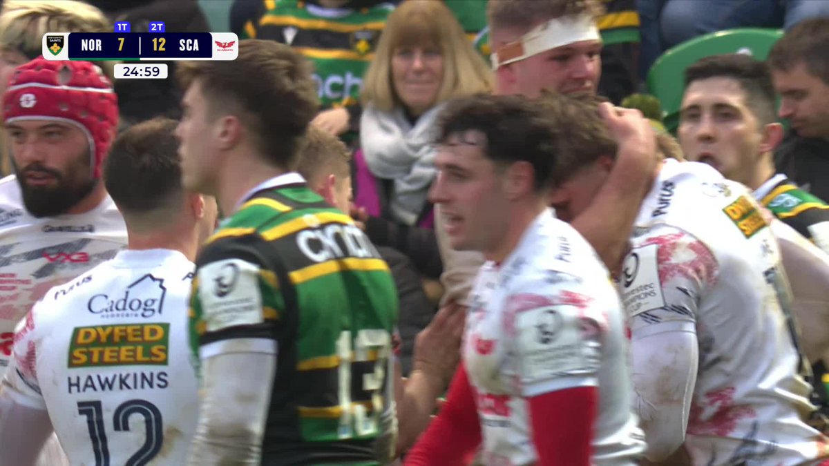Brilliant from Scarlets Rugby! 🔴 The visitors regain their lead through a superb Ellis Mee try assist for Archie Hughes 🙌 #InvestecChampionsCup