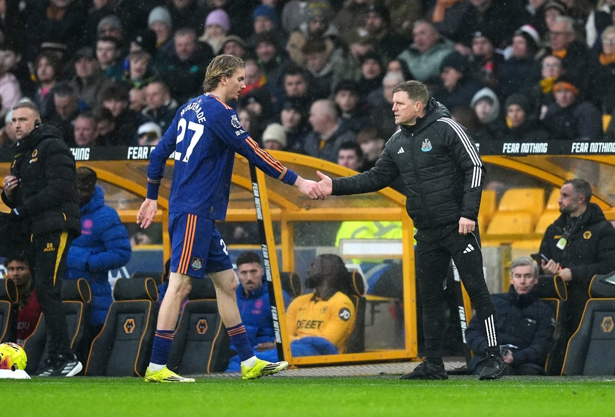 Newcastle's striker issues is starting to become a concern | #NUFC