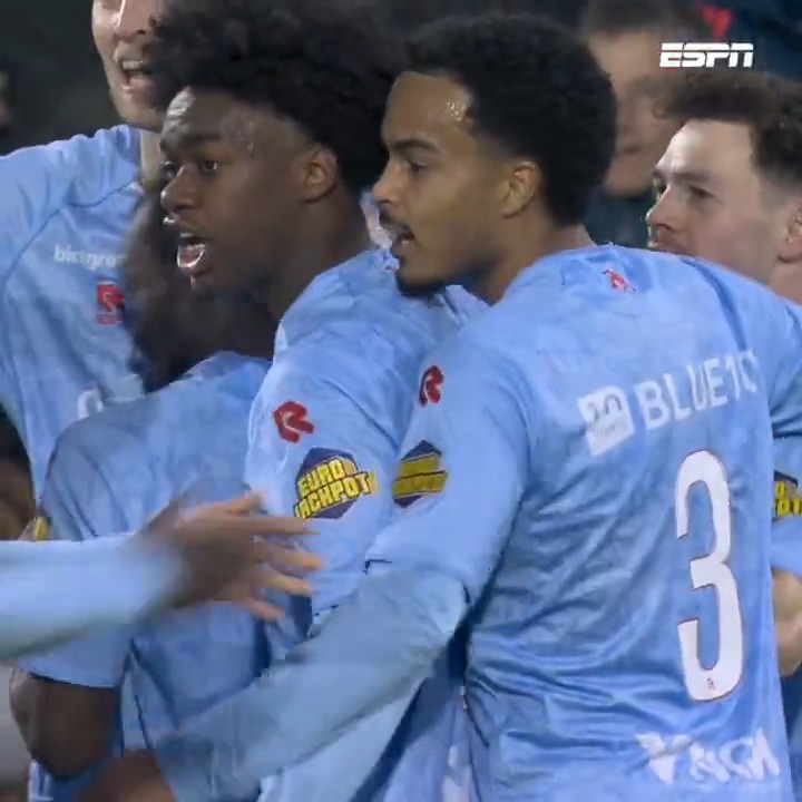 Joshua Kitolano knalt Sparta op 0-1 tegen Feyenoord! 💥 #feyspa