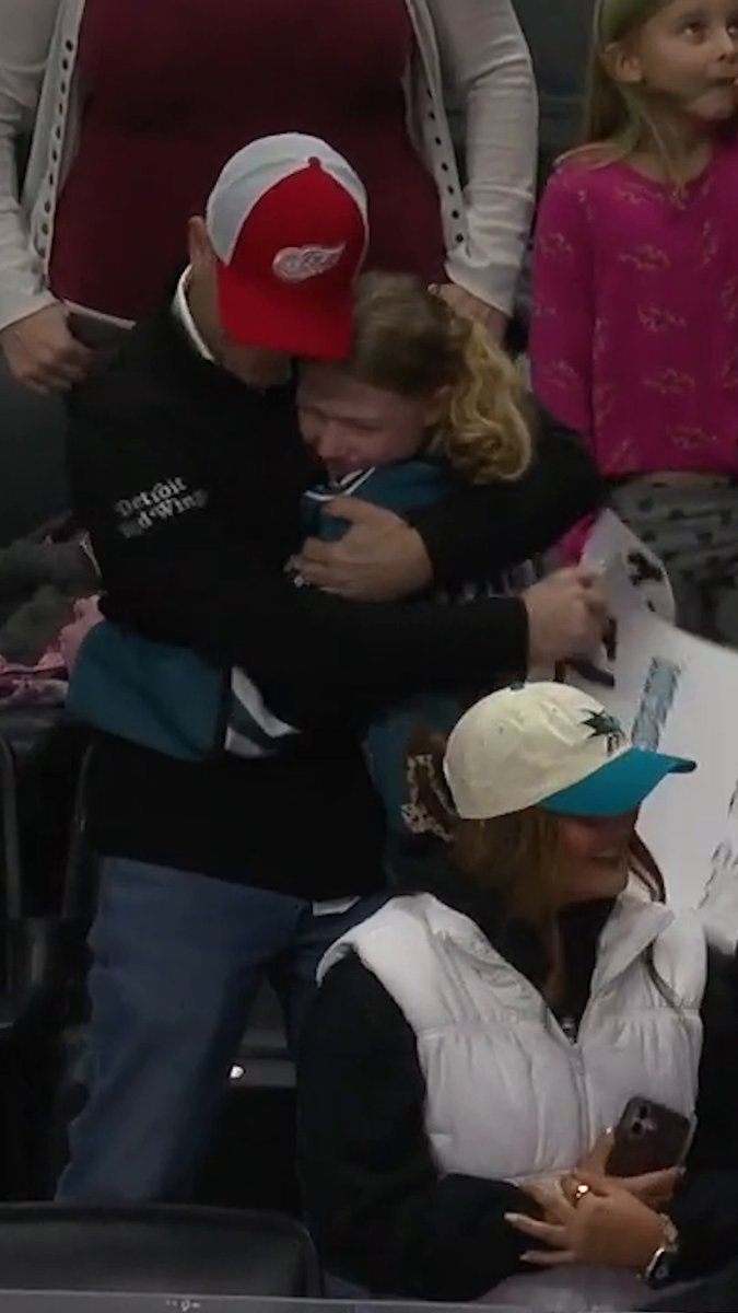These are the moments. 🥹 This reaction to receiving a puck from Macklin Celebrini tops the list.