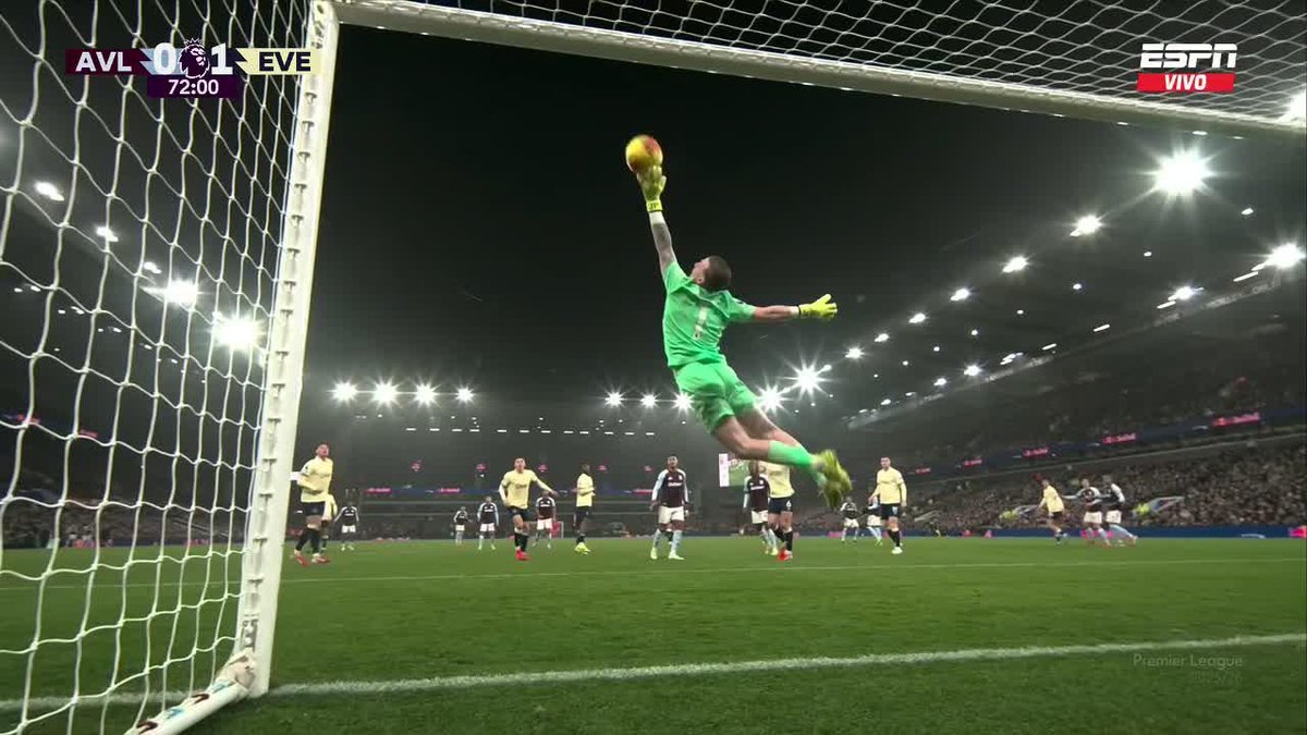 Pickford rota entre ser el peor y el mejor arquero de la liga cada fecha