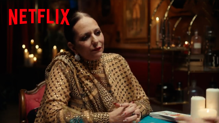 Esta fantasía que me vas a poner aquí, ¿qué es, cariño mío? La Tarotista vuelve 🔮 #WhatNext