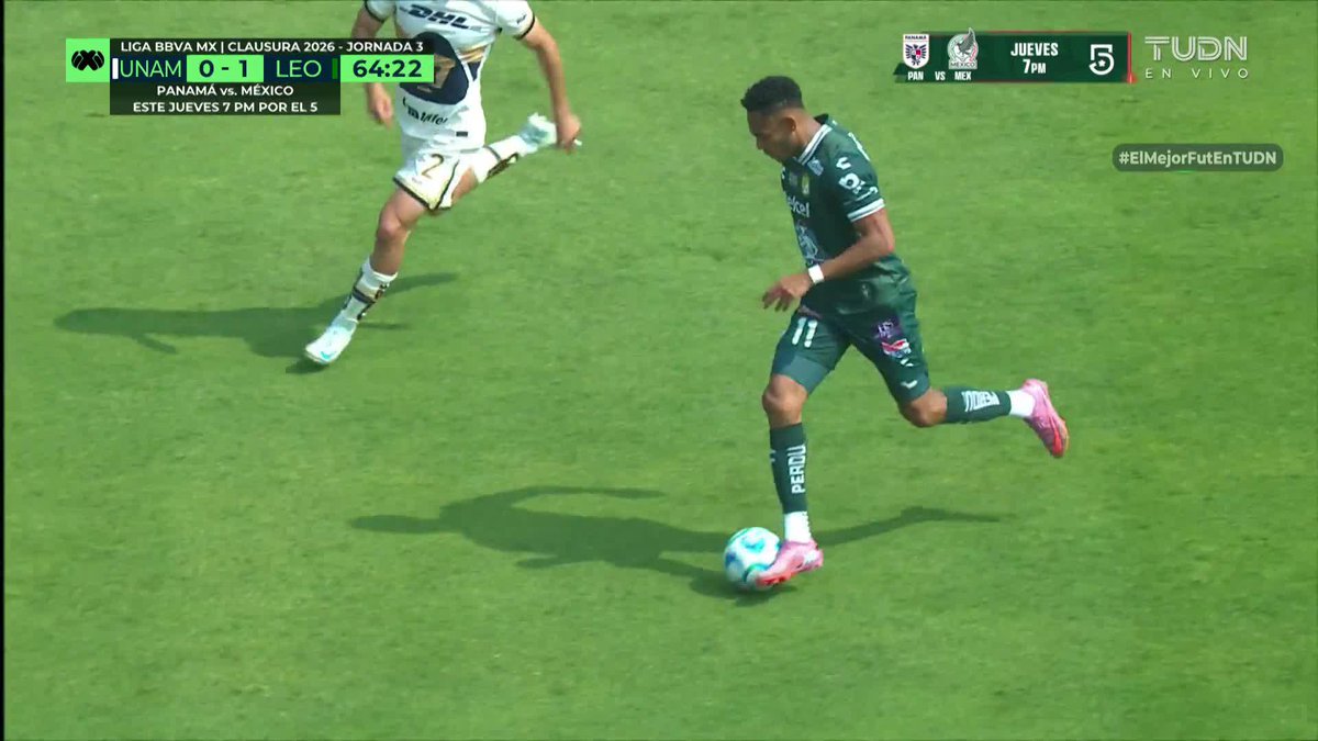 ¡Pónganle un monumento a Keylor Navas! Error en la salida de Pumas que el arquero tico salva