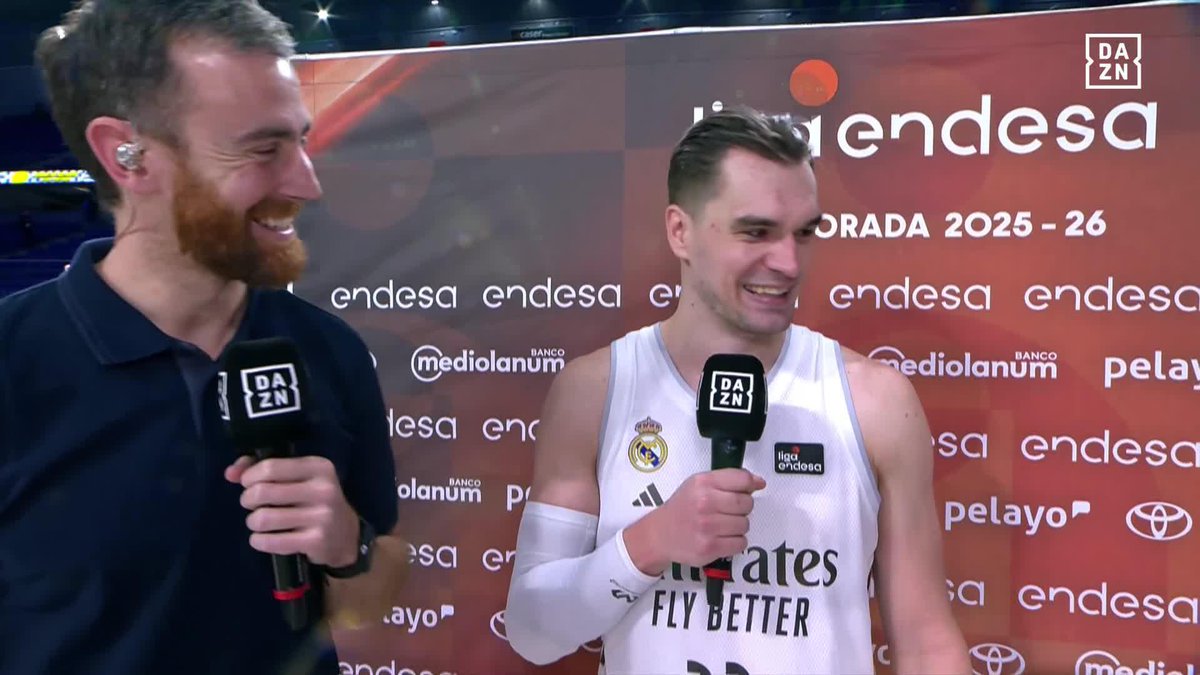 🔝 @MarioHezonja, en MODO CRACK con Leyre Barriocanal... descartanto coger el micrófono cuando deje el baloncesto "No me vais a ver... yo me voy al bosque con mis animales" 🤣🤣🤣 #LigaEndesaxDAZN 🏀
