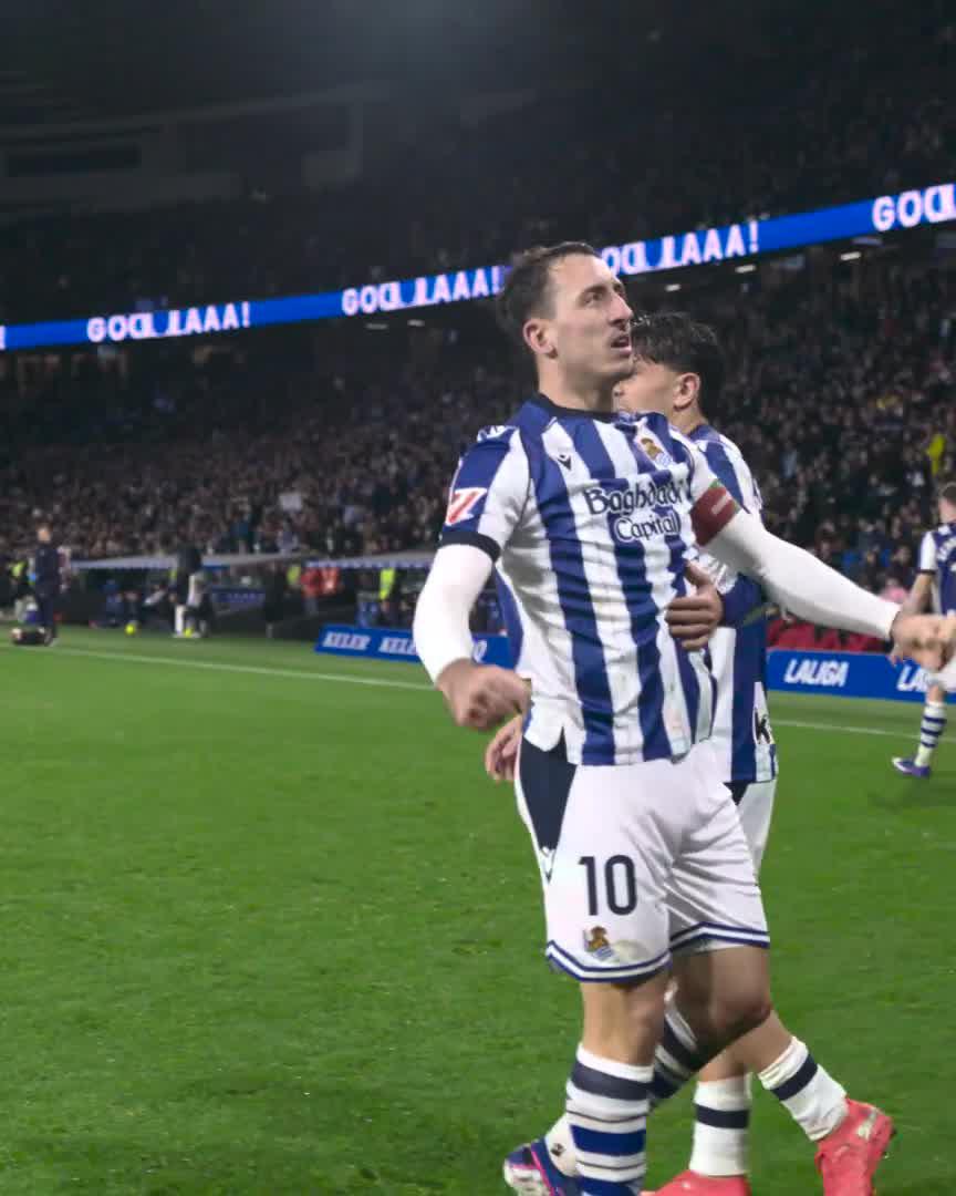 CORAZÓN TXURI-URDIN. ©️ RealSociedadBarça | LALIGAHighlights