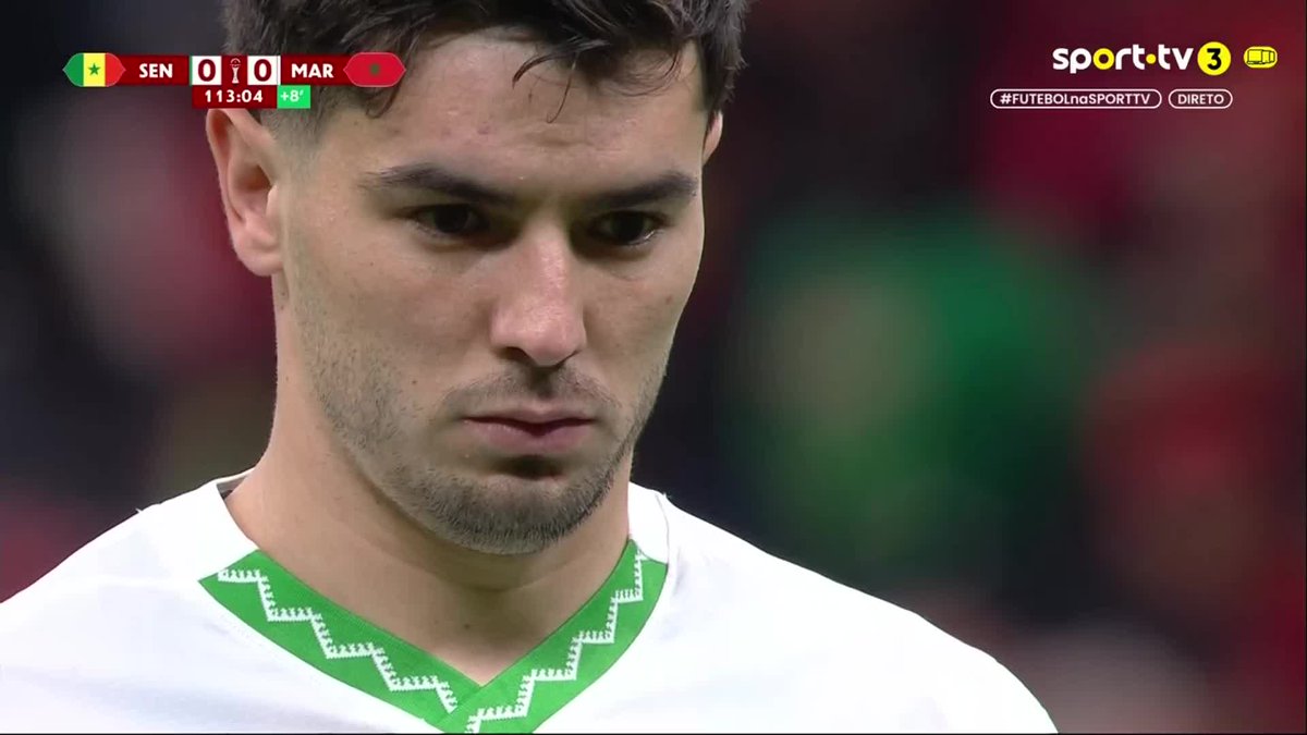 🇲🇦 La panenka complètement ratée, de Brahim Diaz, à la dernière minute, à domicile, alors qu'il pouvait offrir la CAN au Maroc, c'est peut être le plus gros choke de l'histoire du football !