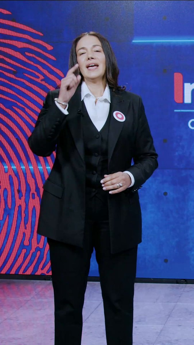 Atentos. La candidata presidencial abogada Sondra Macollins hoy en #IndagatoriaTV hablará de su campaña y propuestas. Y también pondrá la cara a sus polémicas defensas de Lehder, DMG, Martín Sombra y militares colombianos en Haití. Hoy 9 pm Canal 1 Produce Agencia Miacom Comunicaciones 📢