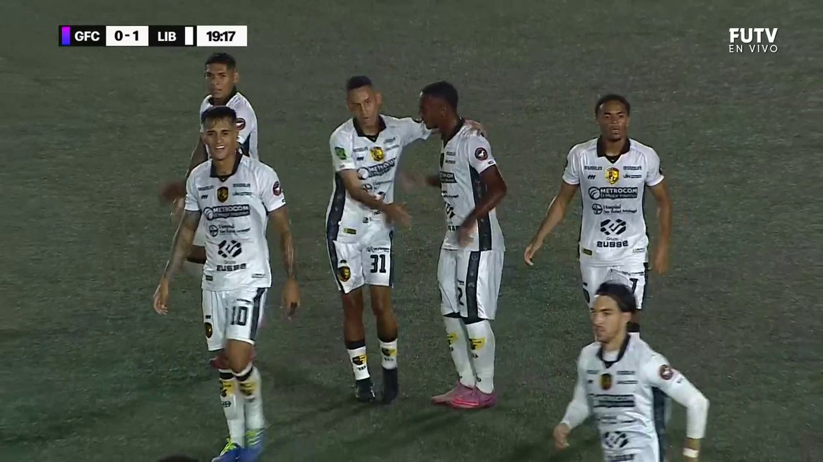 ⏰ 20' Gol de Fernando Lesme y Liberia abre el marcador ante Guadalupe.